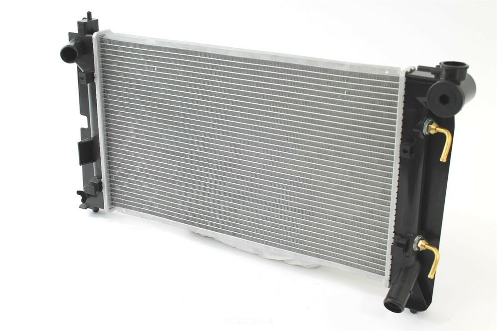 Radiator for Toyota corolla matrix pontiac vibe